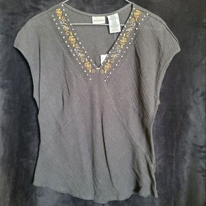 NWT 00s White Stag Beaded Linen Top